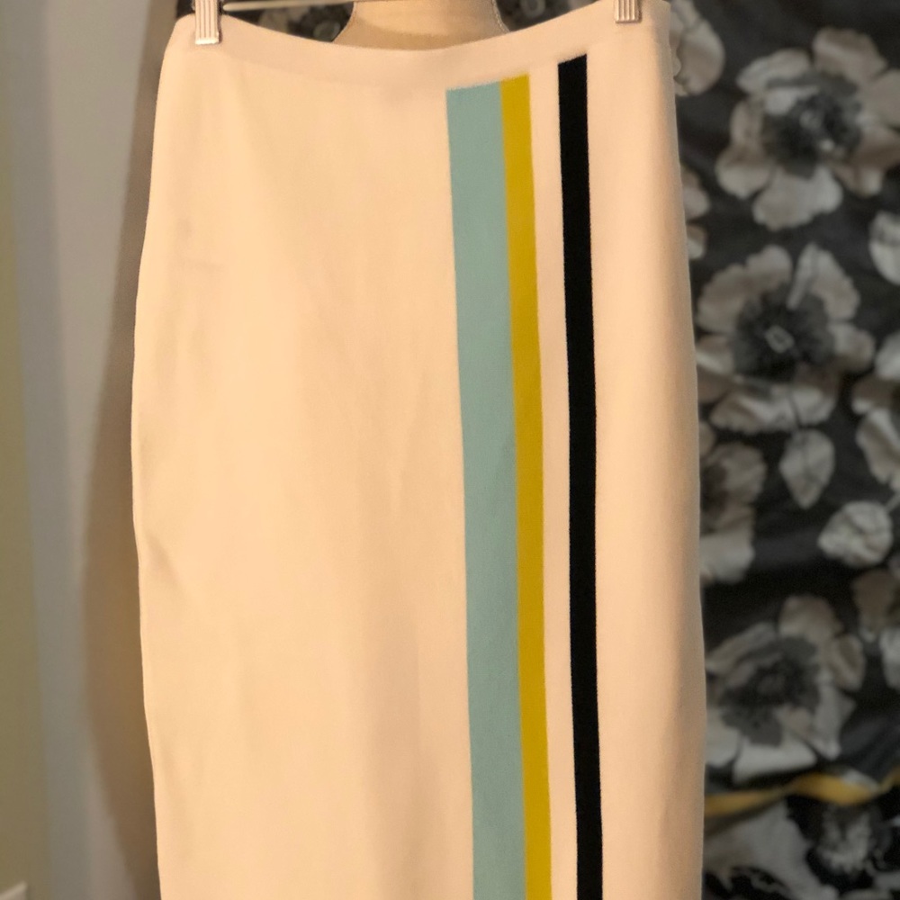 Pencil skirt